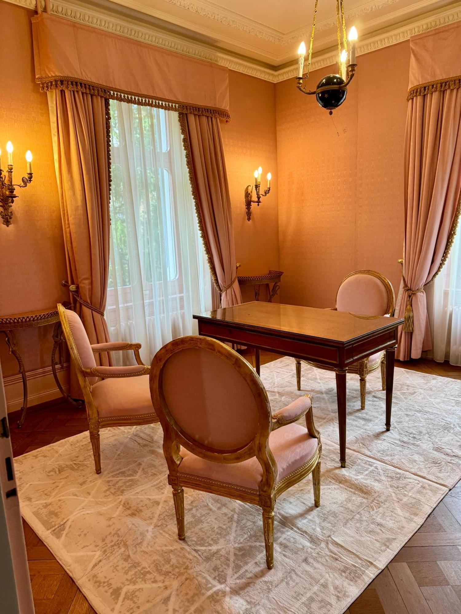 Entire Zurich Villa, Your Private Luxury Escape With In House Staff מראה חיצוני תמונה