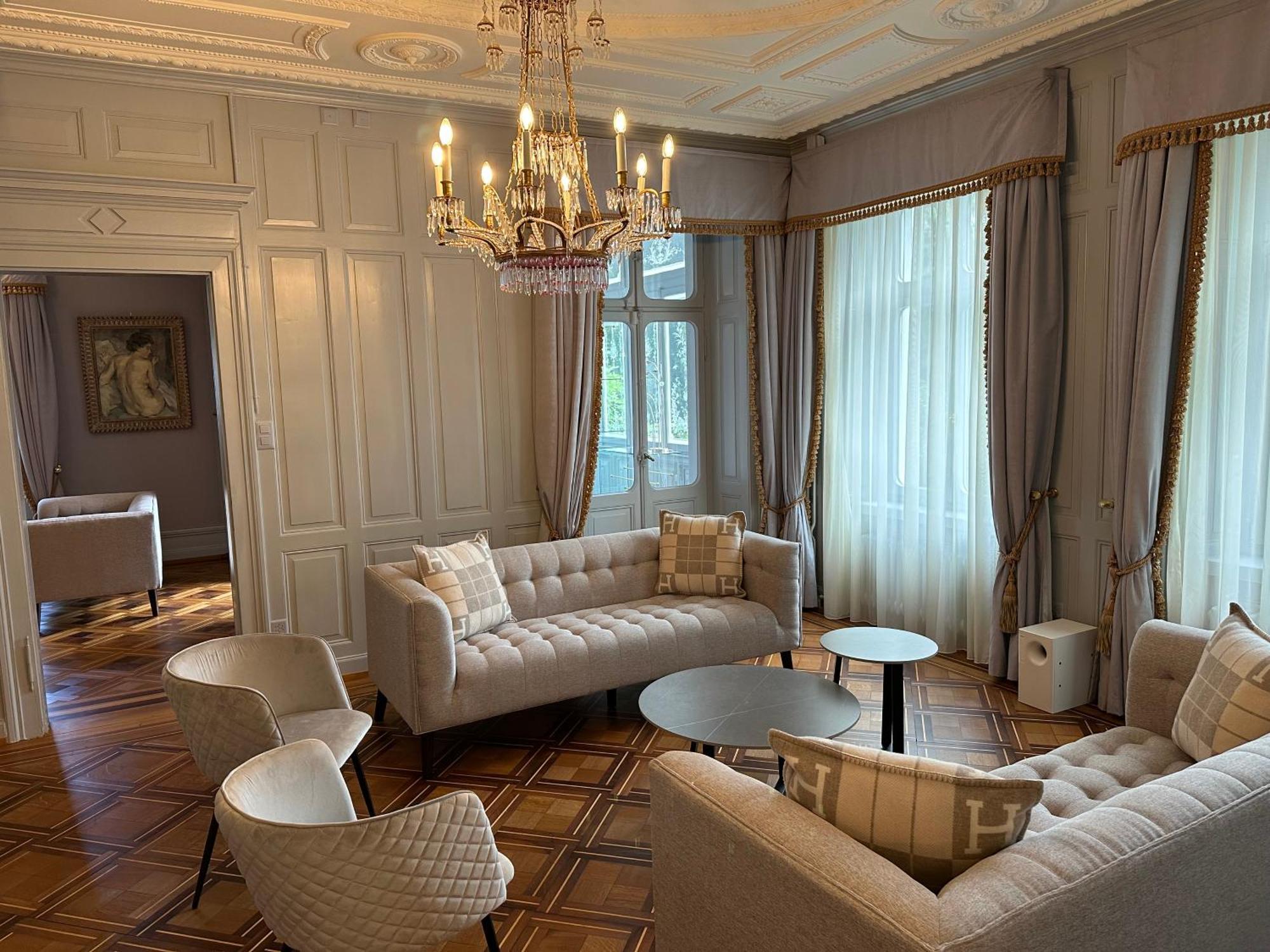 Entire Zurich Villa, Your Private Luxury Escape With In House Staff מראה חיצוני תמונה