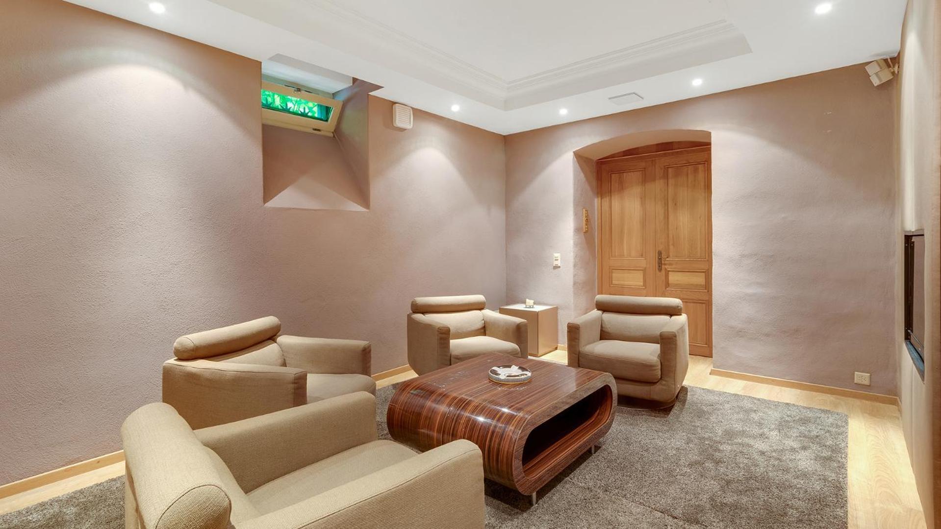 Entire Zurich Villa, Your Private Luxury Escape With In House Staff מראה חיצוני תמונה