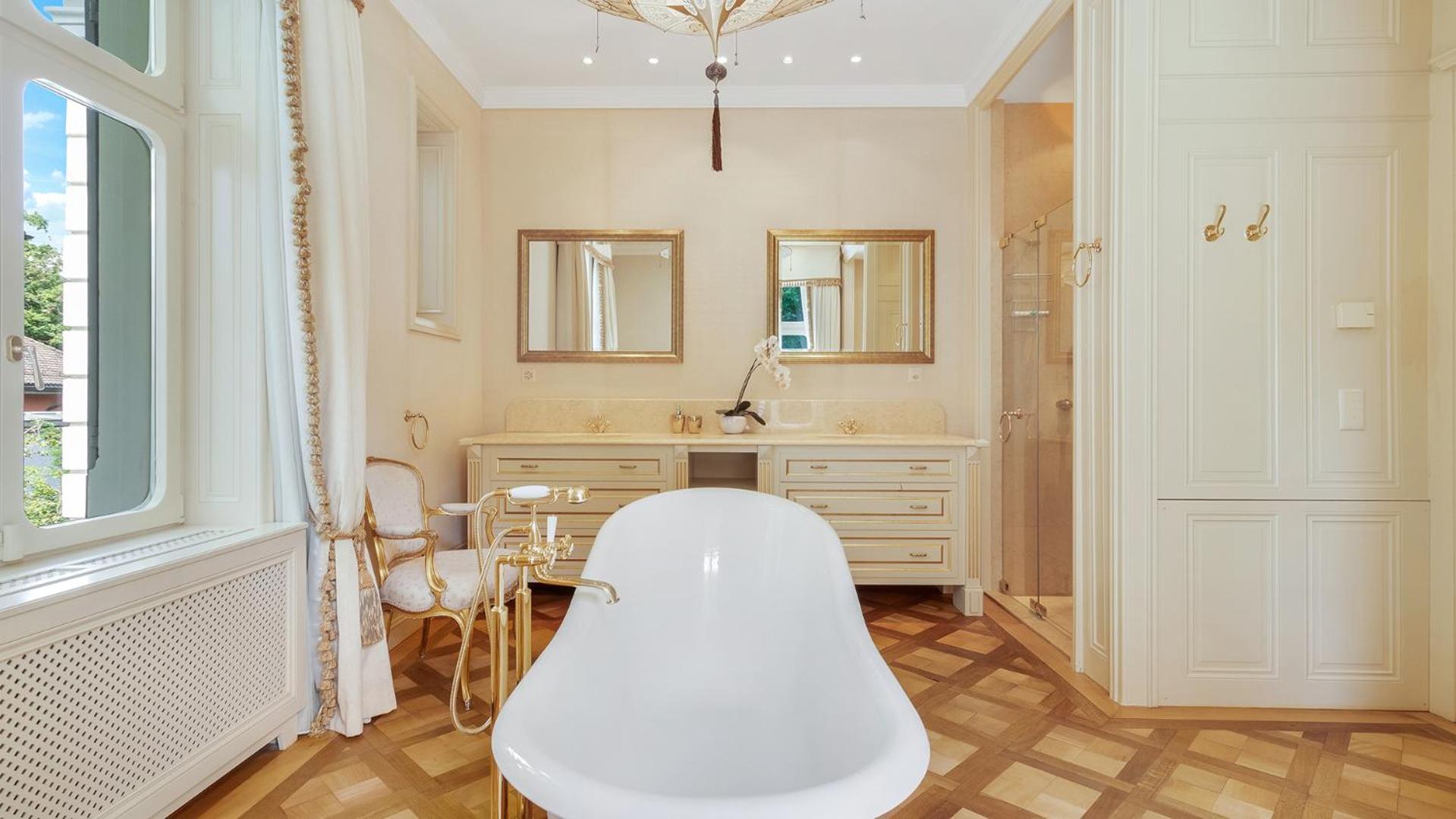 Entire Zurich Villa, Your Private Luxury Escape With In House Staff מראה חיצוני תמונה