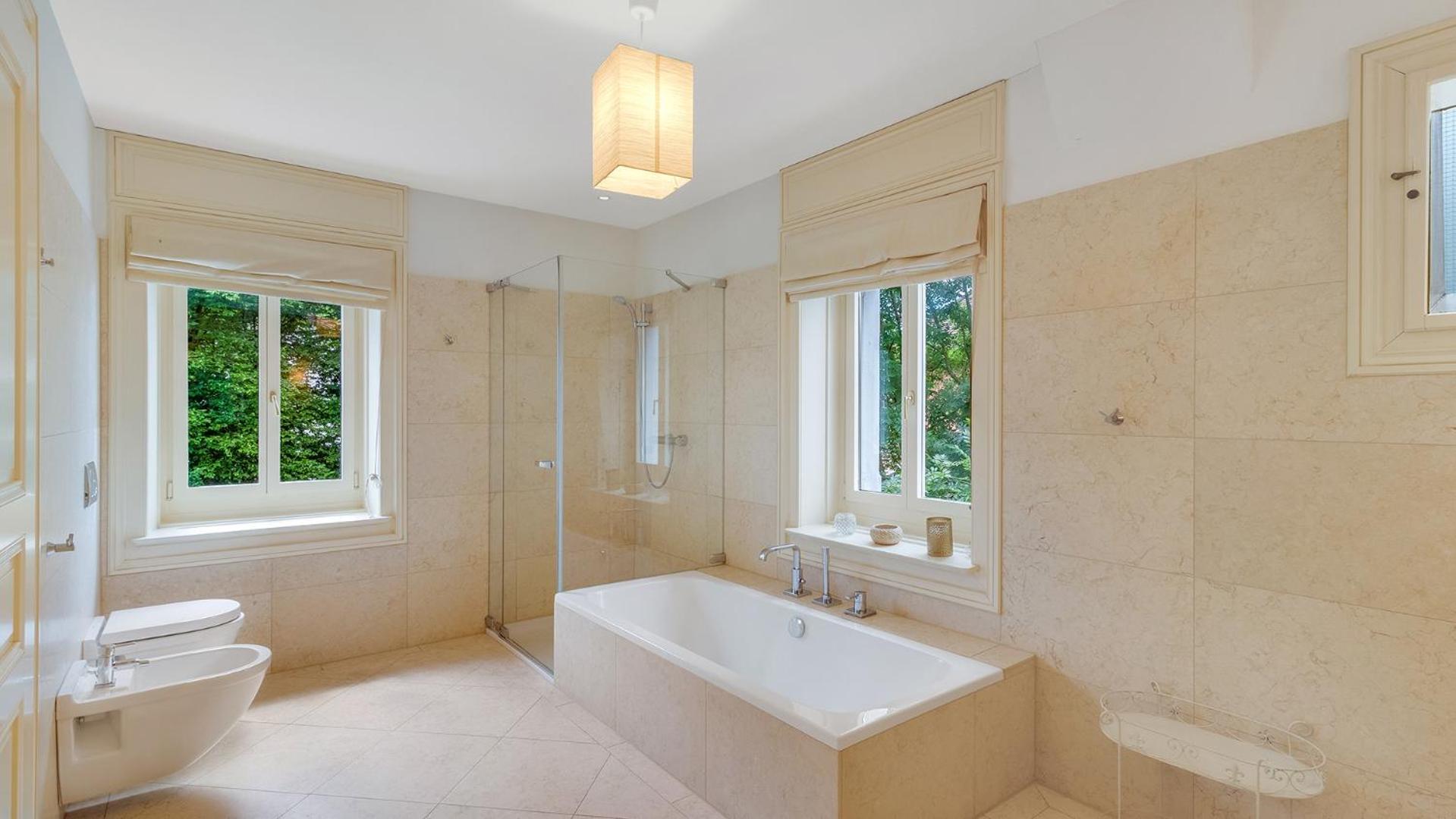 Entire Zurich Villa, Your Private Luxury Escape With In House Staff מראה חיצוני תמונה