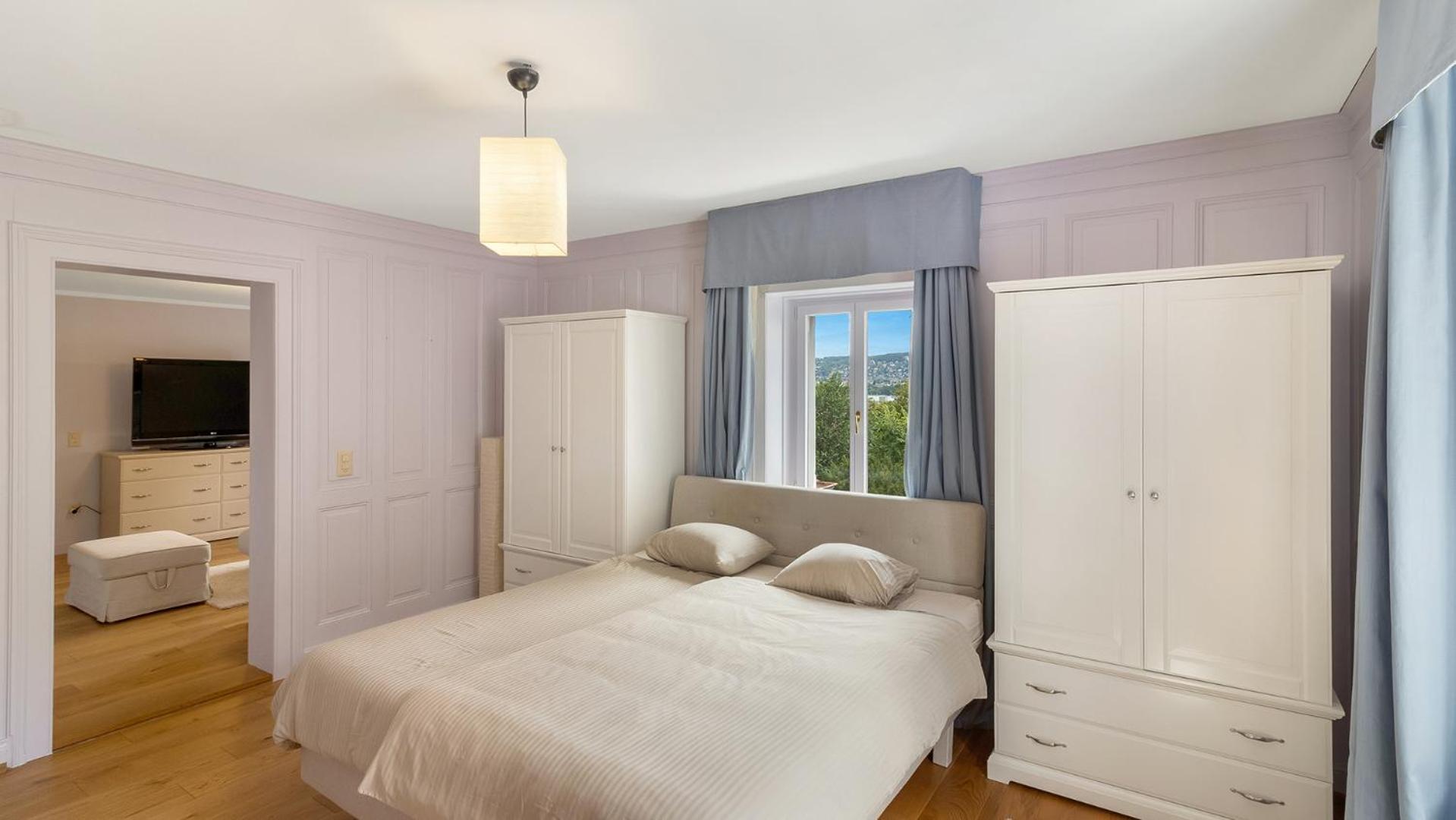 Entire Zurich Villa, Your Private Luxury Escape With In House Staff מראה חיצוני תמונה