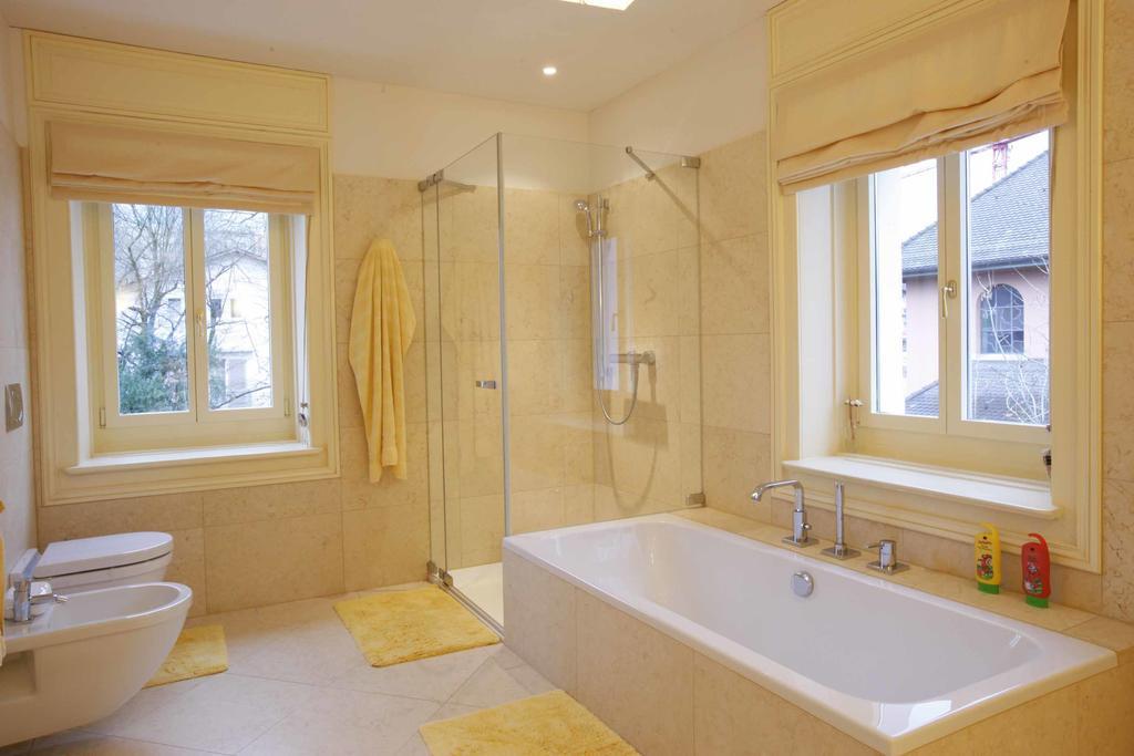 Entire Zurich Villa, Your Private Luxury Escape With In House Staff מראה חיצוני תמונה